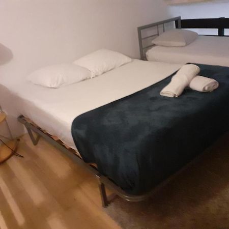 מרסיי Appartement Calme Avec Terrasse מראה חיצוני תמונה